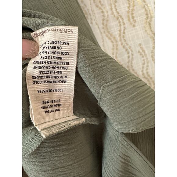 Soft Surroundings Women’s Soft Olive Floral Tunic Blouse 3/4 Sleeve Size Large - Picture 8 of 8